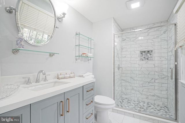 8 BARBERRY MEWS, Medford, NJ 08055