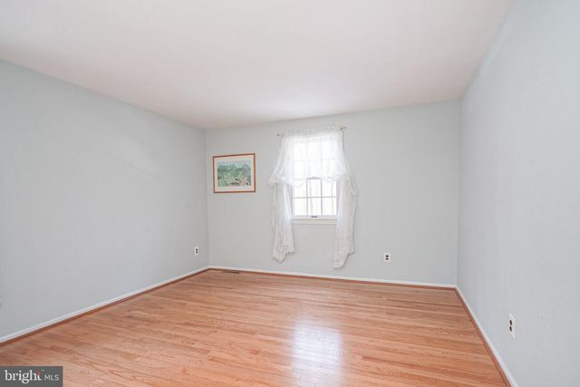 8 BARBERRY MEWS, Medford, NJ 08055