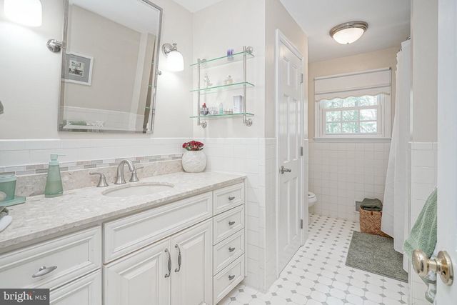8 BARBERRY MEWS, Medford, NJ 08055