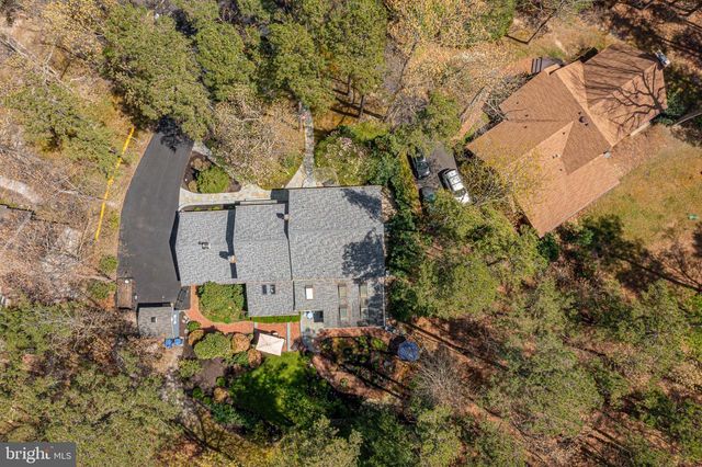 8 BARBERRY MEWS, Medford, NJ 08055