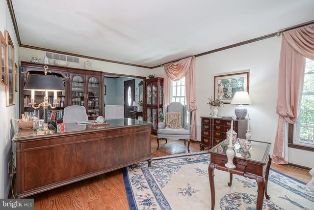8 BARBERRY MEWS, Medford, NJ 08055
