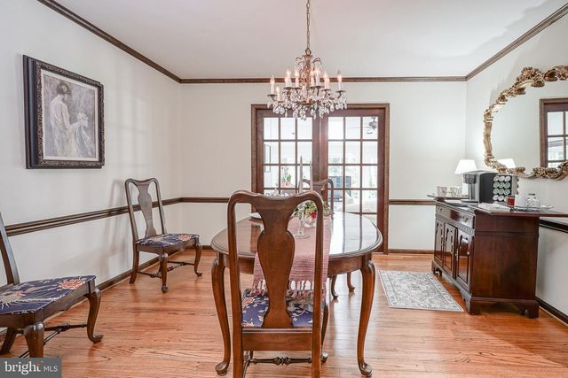 8 BARBERRY MEWS, Medford, NJ 08055
