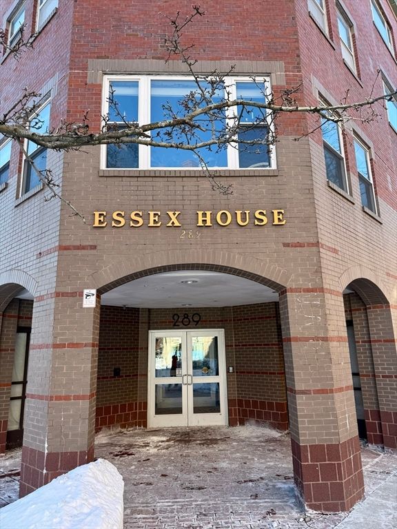 289 Essex St 211, Salem, MA 01970
