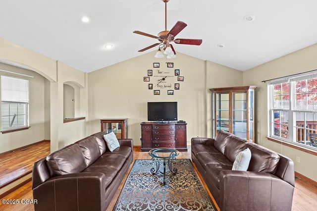 409 Gault Street, Carl Junction, MO 64834