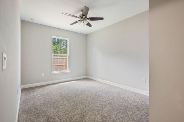 2 Marty Ln Lane, Fort Walton Beach, FL 32547