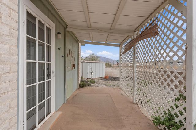 153 Mica Drive NE, Albuquerque, NM 87124