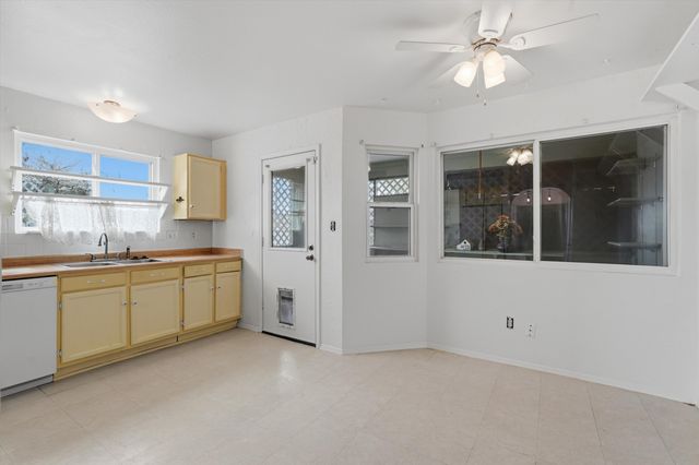 153 Mica Drive NE, Albuquerque, NM 87124