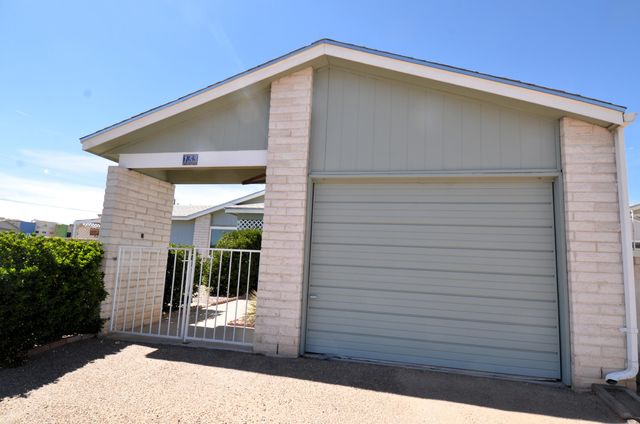 153 Mica Drive NE, Albuquerque, NM 87124