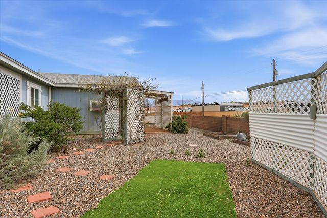 153 Mica Drive NE, Albuquerque, NM 87124