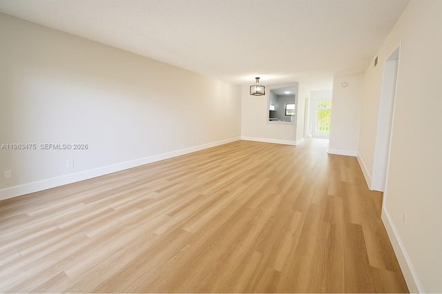 333 NW 17th Ct 203B, Fort Lauderdale, FL 33311