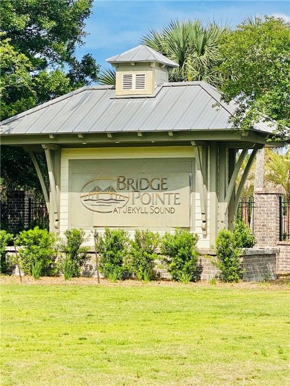 334 Coastal Marsh Blvd, Waverly, GA 31565