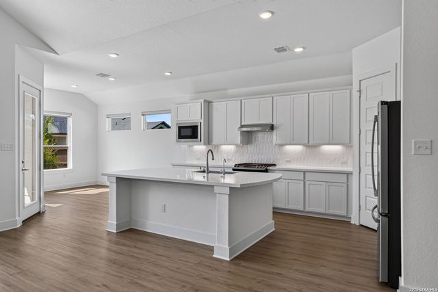 9420 Mattock, San Antonio, TX 78254