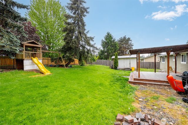 2008 Pacific Place, Mount Vernon, WA 98273