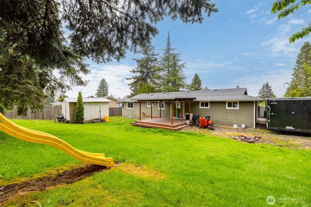 2008 Pacific Place, Mount Vernon, WA 98273