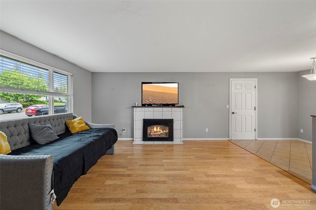 2008 Pacific Place, Mount Vernon, WA 98273