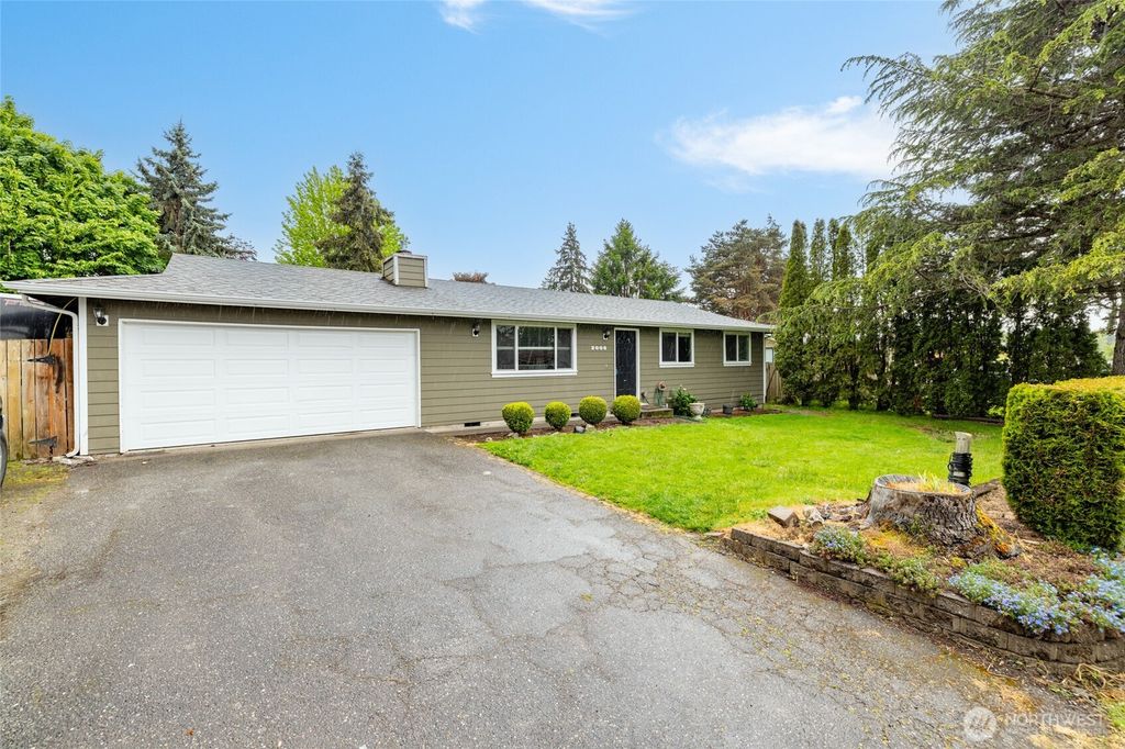 2008 Pacific Place, Mount Vernon, WA 98273