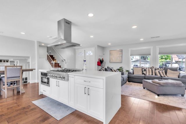 8232 Scarlet Oak Cir, Citrus Heights, CA 95610
