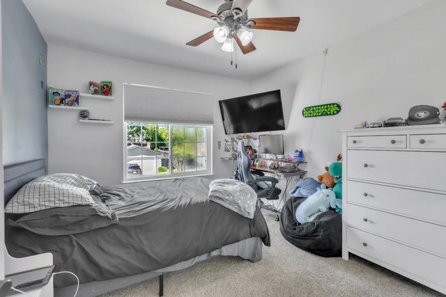 8232 Scarlet Oak Cir, Citrus Heights, CA 95610