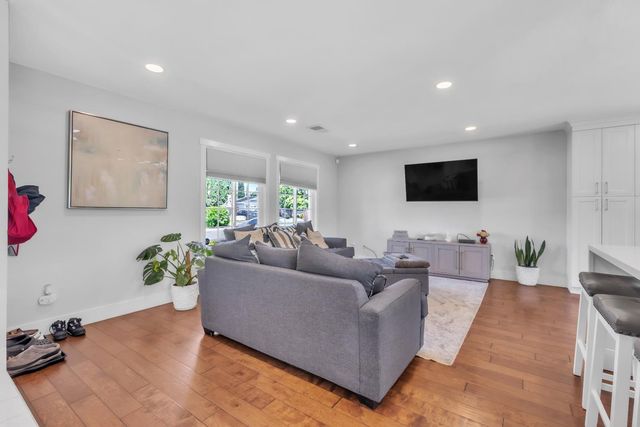 8232 Scarlet Oak Cir, Citrus Heights, CA 95610