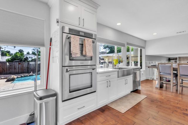 8232 Scarlet Oak Cir, Citrus Heights, CA 95610