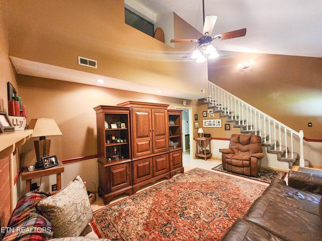 7324 Foxhaven Rd, Knoxville, TN 37918
