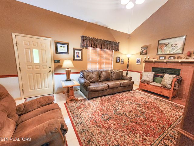 7324 Foxhaven Rd, Knoxville, TN 37918