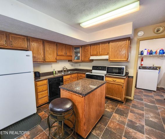 7324 Foxhaven Rd, Knoxville, TN 37918