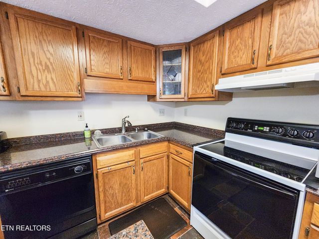 7324 Foxhaven Rd, Knoxville, TN 37918