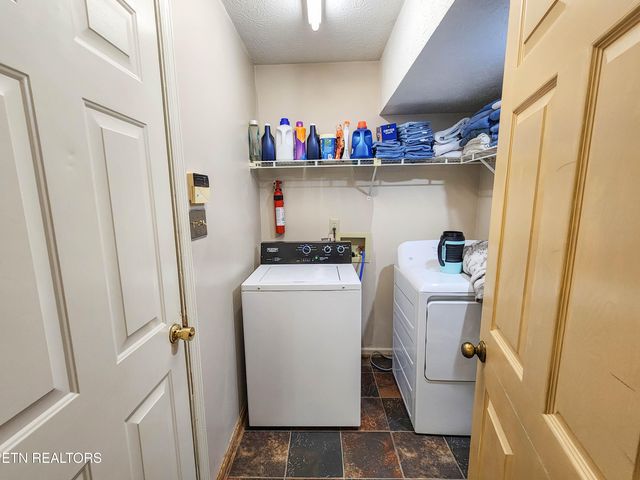 7324 Foxhaven Rd, Knoxville, TN 37918