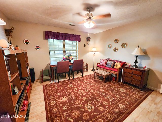 7324 Foxhaven Rd, Knoxville, TN 37918