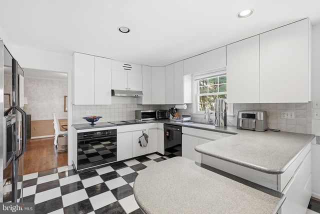 13621 N GATE DR, Silver Spring, MD 20906