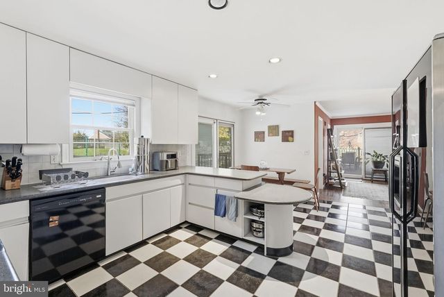 13621 N GATE DR, Silver Spring, MD 20906