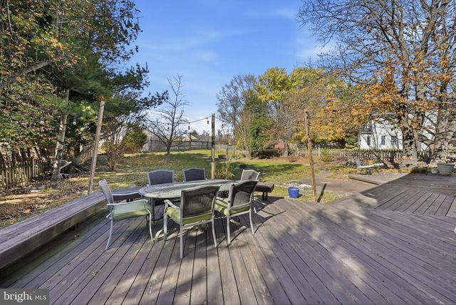 13621 N GATE DR, Silver Spring, MD 20906