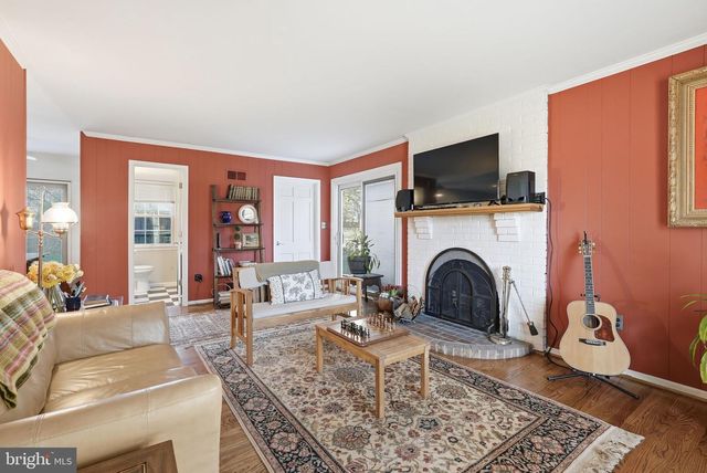 13621 N GATE DR, Silver Spring, MD 20906