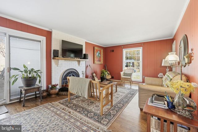 13621 N GATE DR, Silver Spring, MD 20906