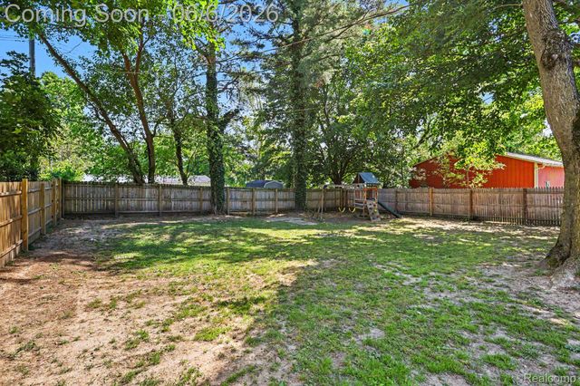 316 Oak Street, Webberville Village, MI 48892