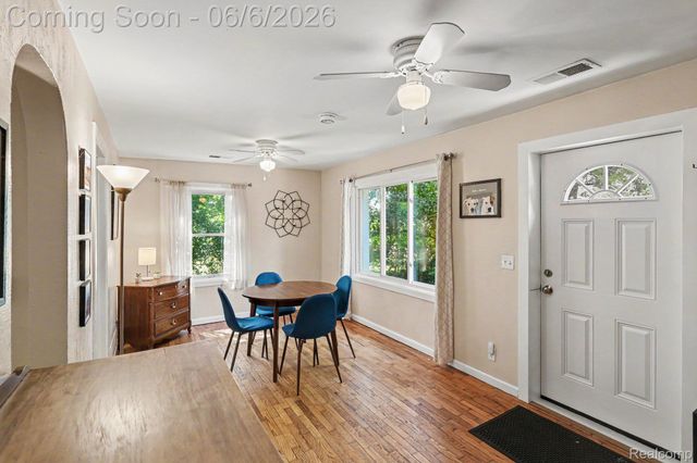 316 Oak Street, Webberville Village, MI 48892