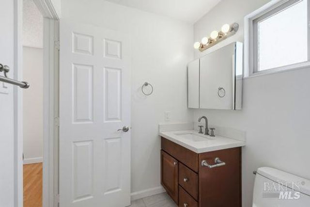 208 Essex Way, Benicia, CA 94510
