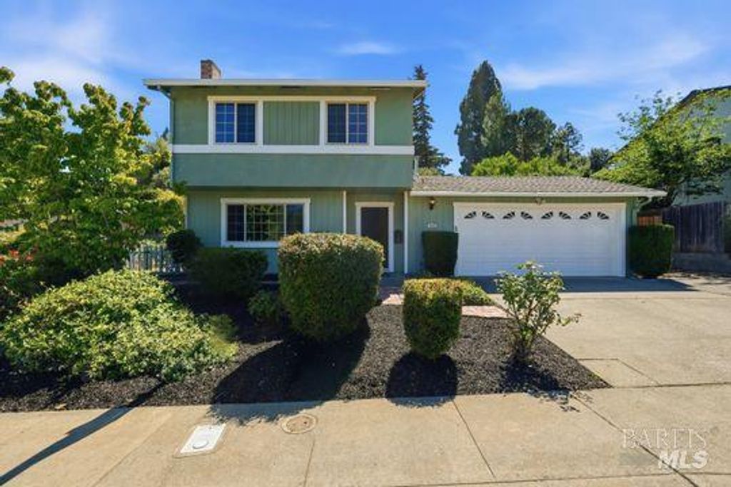 208 Essex Way, Benicia, CA 94510