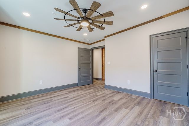 34 Depot St 25, Hartwell, GA 30643