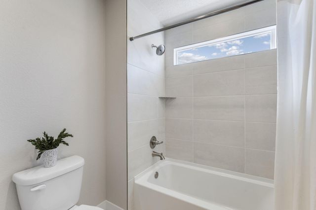 6724 Zachary Road NE, Rio Rancho, NM 87144