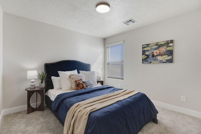 6724 Zachary Road NE, Rio Rancho, NM 87144