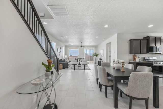 6724 Zachary Road NE, Rio Rancho, NM 87144