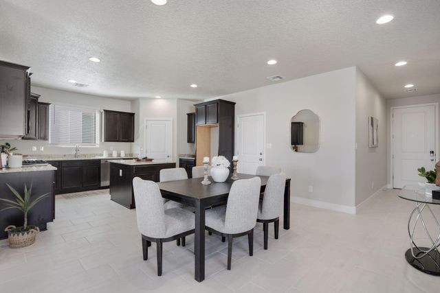 6724 Zachary Road NE, Rio Rancho, NM 87144