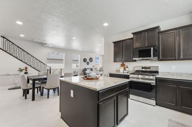 6724 Zachary Road NE, Rio Rancho, NM 87144