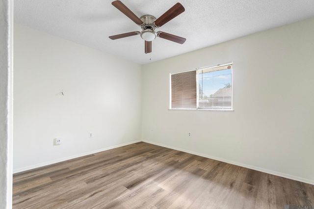 11598 Baylor Dr, Baton Rouge, LA 70816