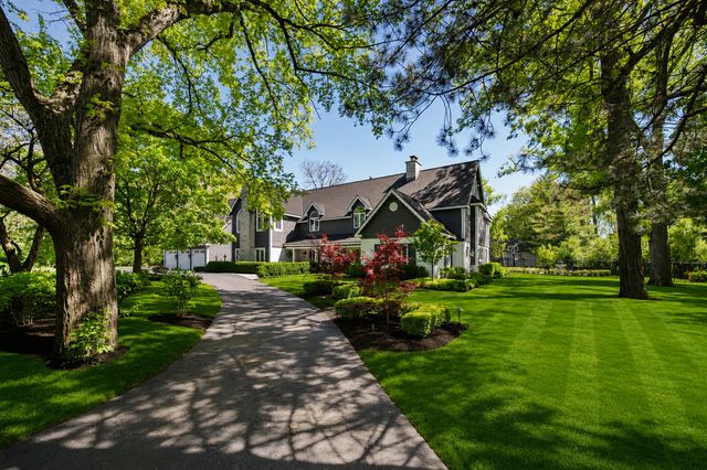 2 Hickory Lane, Northbrook, IL 60062