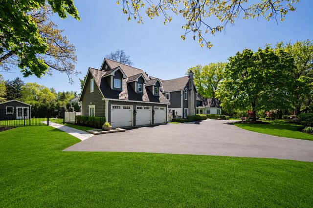 2 Hickory Lane, Northbrook, IL 60062