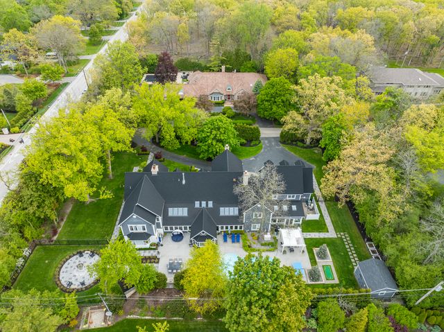 2 Hickory Lane, Northbrook, IL 60062