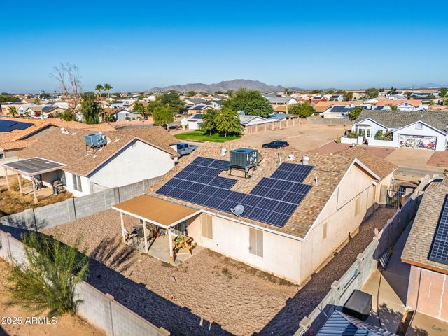 8735 W PINEVETA Drive W, Arizona City, AZ 85123